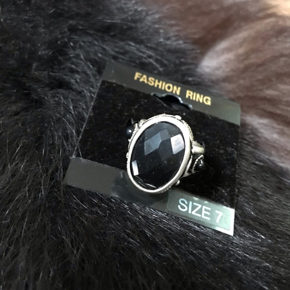Fashion Ring